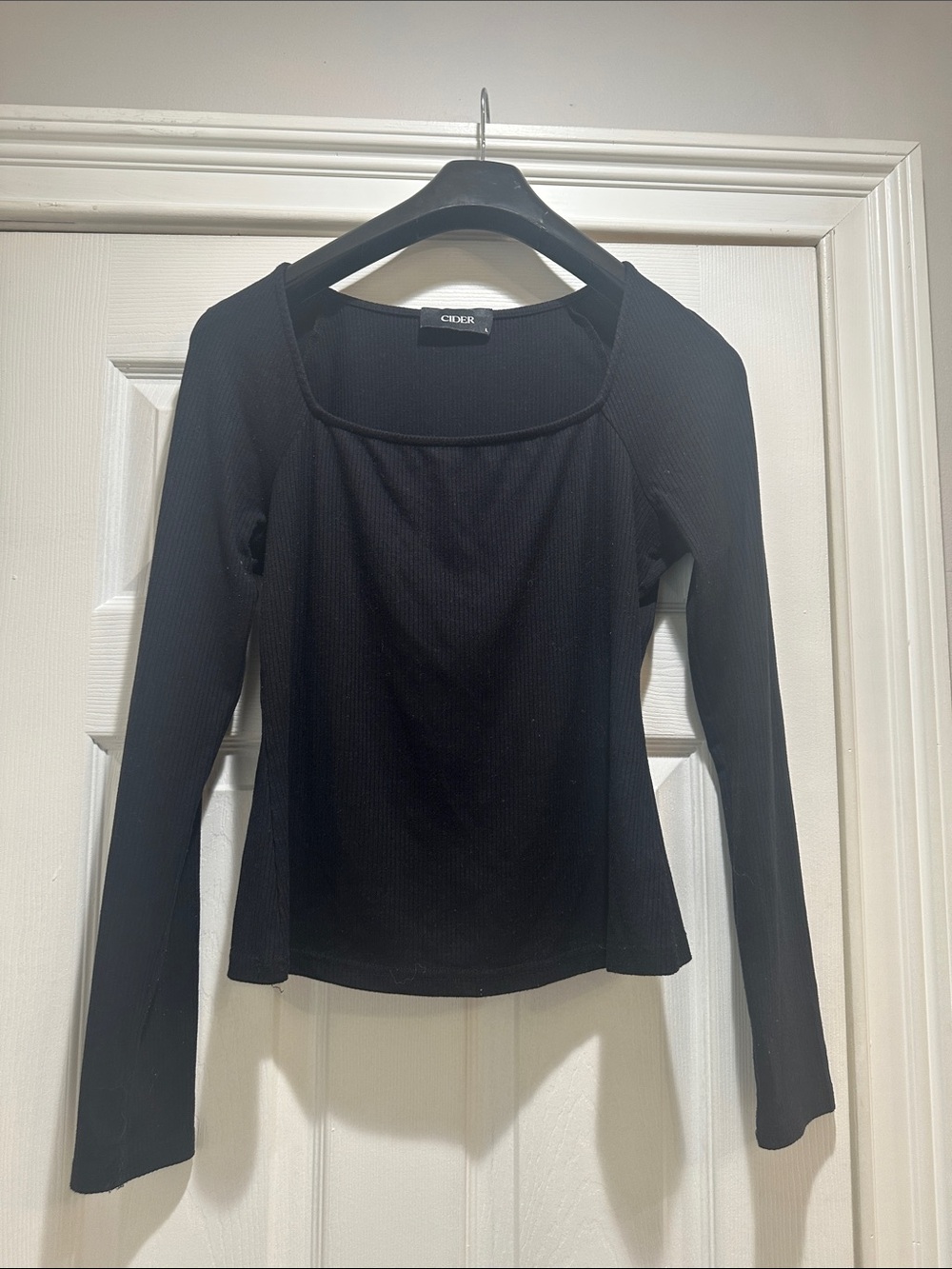Cider Black Ribbed Long-Sleeve Square Neck Top